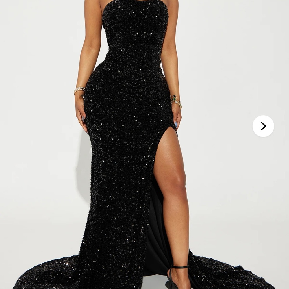 Elegant Black Sequin Gown